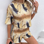 Feather Print Half Sleeve Top and Shorts Set