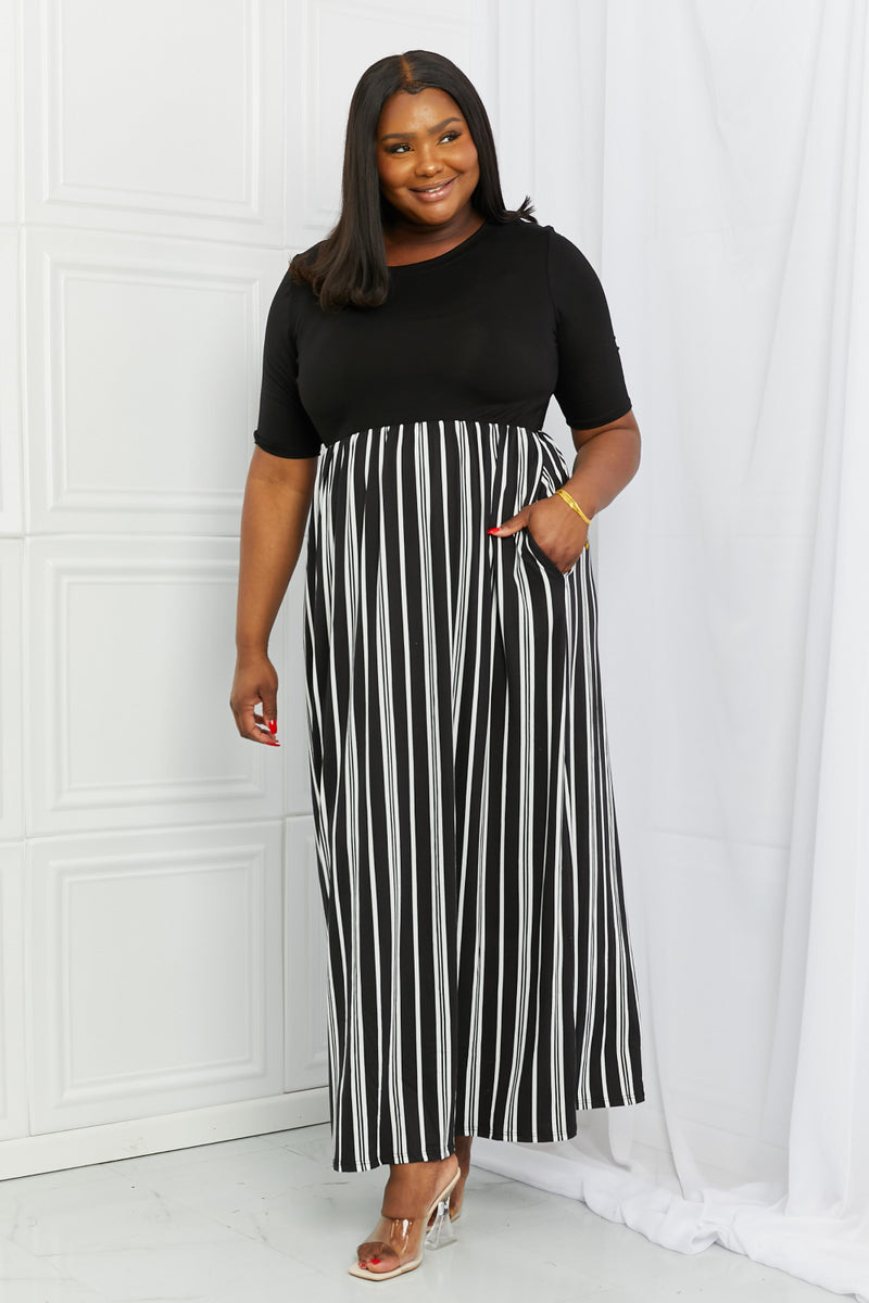 Women's Black Essential Full Size Maxi Dress